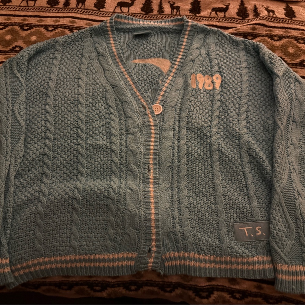 Taylor Swift 1989 Cardigan - XL/2XL